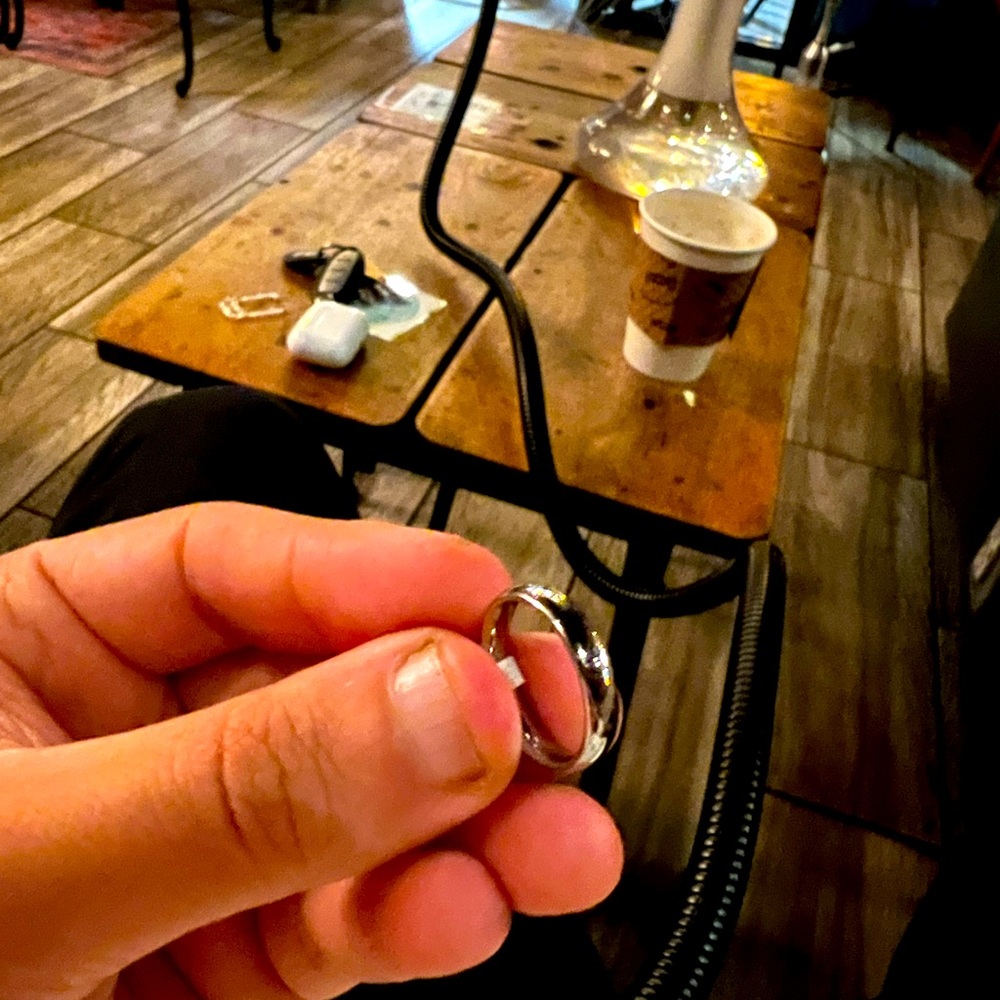 Stainless steel woman’s silver ring